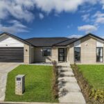 31 Cabourne Drive, Glenview